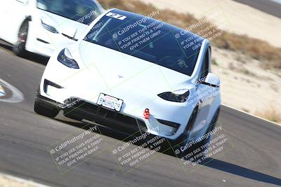 media/Nov-08-2025-Speed Ventures (Sat) [[1c7a6332f5]]/TC B/Session 1 (Turn 3)/